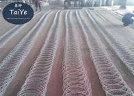 इलेक्ट्रो जस्ती फ्लैट लपेटें रेजर तार रेजर ब्लेड बाड़ लगाने का निर्यात मलेशिया के लिए